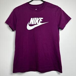 Nike Tee Short Sleeve Medium Plum